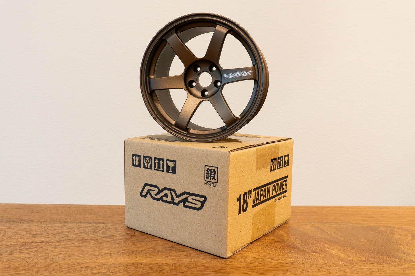 Genuine RAYS Official Gear, Volk Racing TE37 Saga S-Plus, 1/4 Scale - Bronze