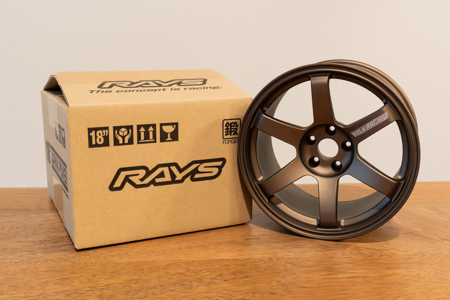 Genuine RAYS Official Gear, Volk Racing TE37 Saga S-Plus, 1/4 Scale - Bronze