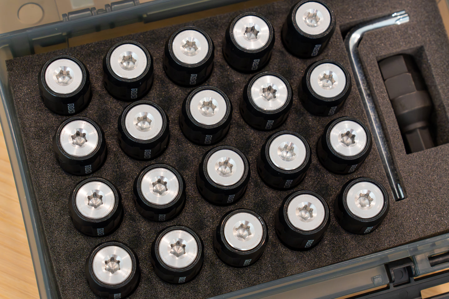 RAYS Formula Nut Set L45 (FN-II) - M14 x 1.5 - 20 Lug Set