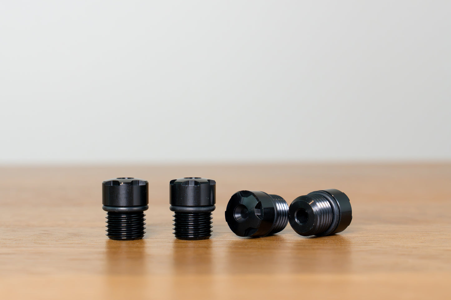 KYO-EI Racing Composite R40 iCONIX Aluminum Closed End Caps - M12x1.25 (20 caps)