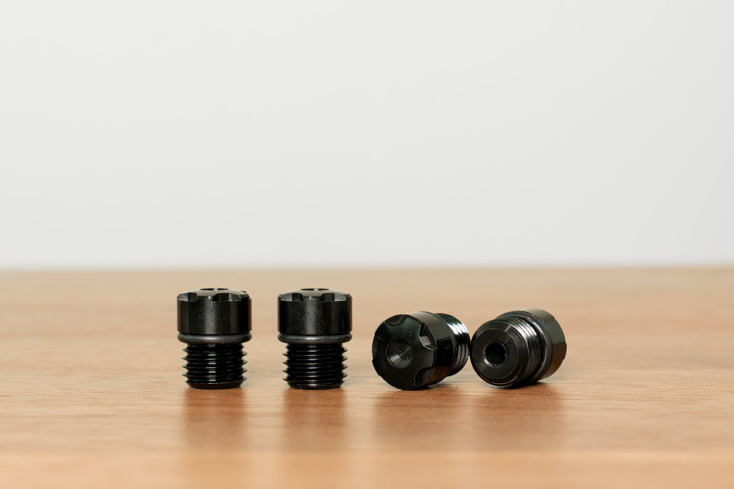 KYO-EI Racing Composite R40 iCONIX Aluminum Closed End Caps - M12x1.5 (20 caps)